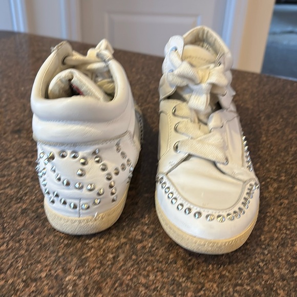 ASH LIMITED ZEST LADIES WHITE SILVER STUD SNEAKERS-8 - Picture 1 of 11